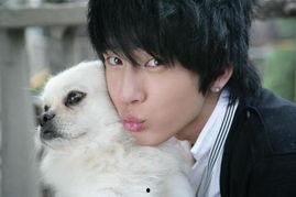 井柏然资料详细资料,从青春偶像到实力派演员的蜕变之路